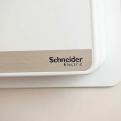 Schneider Electric Easy9+ EZ9ER4R4MCU Consumer Unit 4+4 100A Main Switch 2x 63A -GARDENA SHOP 54966669 3