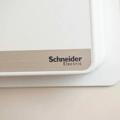 Schneider Electric Easy9+ EZ9E16MCU Consumer Unit 16 Way Surface Mount Metal -GARDENA SHOP 54966677 3