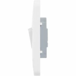 Schneider Electric Lisse Moulded Single 2 Way Switch 10AX GGBL1012 White 10Pack -GARDENA SHOP 55257498 4